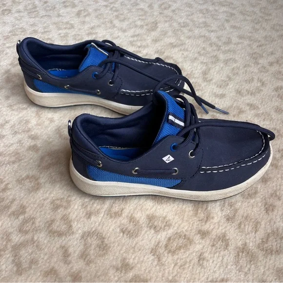 Kids Sperry navy blue boat shoes (size 14.5) - Picture 3 of 9